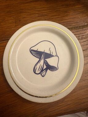 Ceramic Mushroom Trinket Dish with Gold Rim